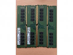 4 RAM Module von vorne und hinten