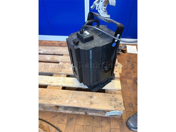 Griven Pro Arco PC 2000W PR 1228 mit Torblende, seitlich