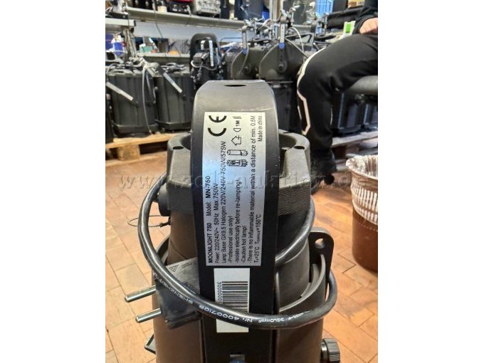 Scheinwerfer Moonlight 750 MN ohne Torblende, Typenschild 4