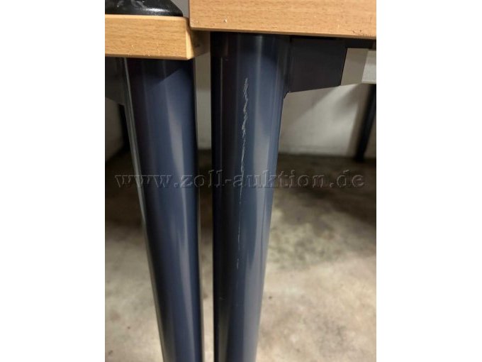 Kratzer an den Tischbeinen