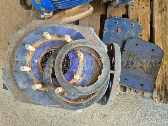 Verteilerflansch 1 (großer Verteiler)