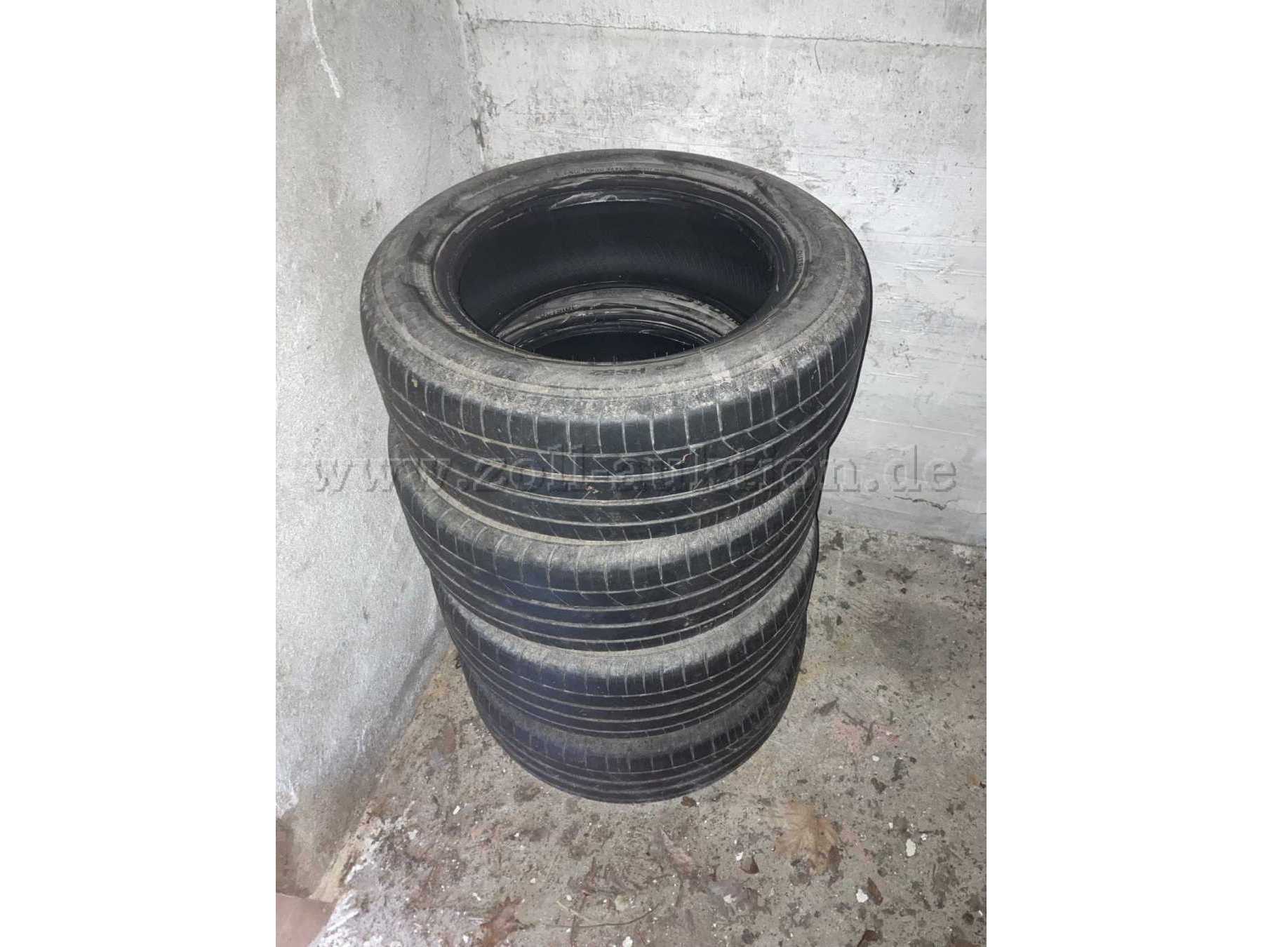 4 Sommerreifen Kumho Ecsta HS52