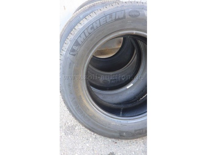 4 Sommerreifen Michelin Energy Saver, Größe 195/65 R15 95T – foto 3 – kavel bij Zoll-Auktion, Ulm