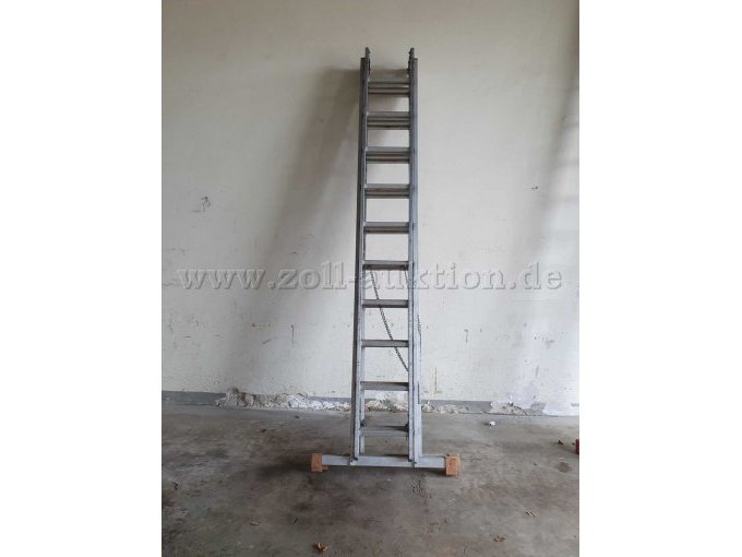 Leiter 1
Mehrzweckleiter angelegt