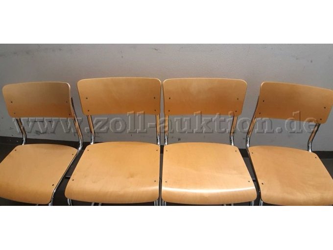 Gesamtansicht Sitzflächen und Rückenlehnen