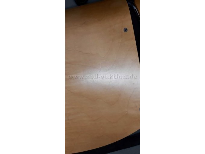 Detailansicht Kratzer Sitzfläche