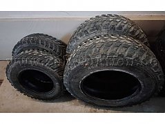 1 Satz Reifen für vorne und hinten