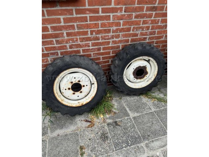 4 Treckerreifen - Firestone Größe 12.4 -24 und 7-16 – foto 3 – kavel bij Zoll-Auktion, Apen