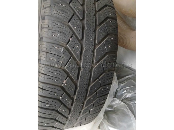 Winter Kompletträder auf Stahlfelge Semperit Master Grip 195/60/R16 H