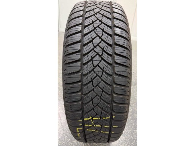 Detailaufnahme Reifenprofil