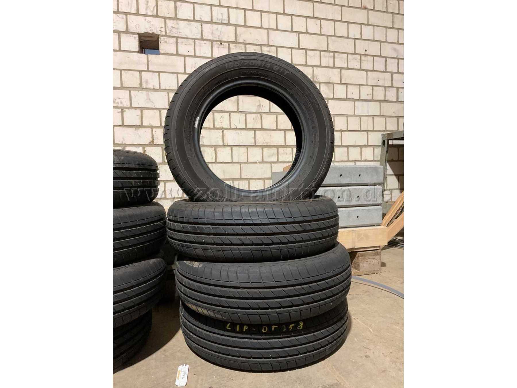 4 gebrauchte Reifen, Frontansicht