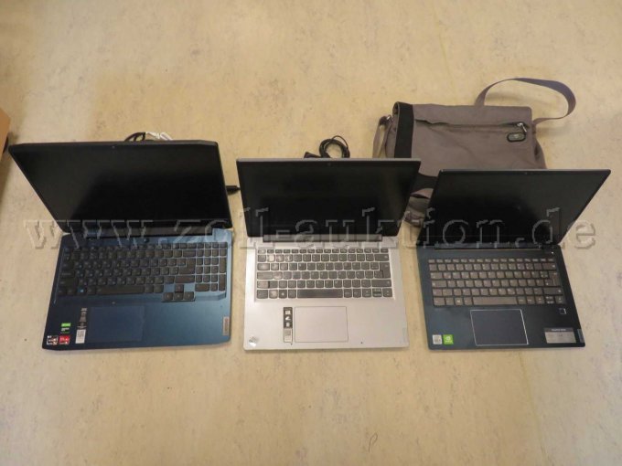 geöffnete Laptops