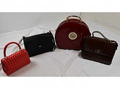 4 unterschiedliche Handtaschen der Marken „DKNY“ „The Grace Bags“ u.w.
