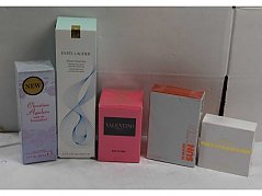 4 unterschiedliche Parfum und 1 Lotion