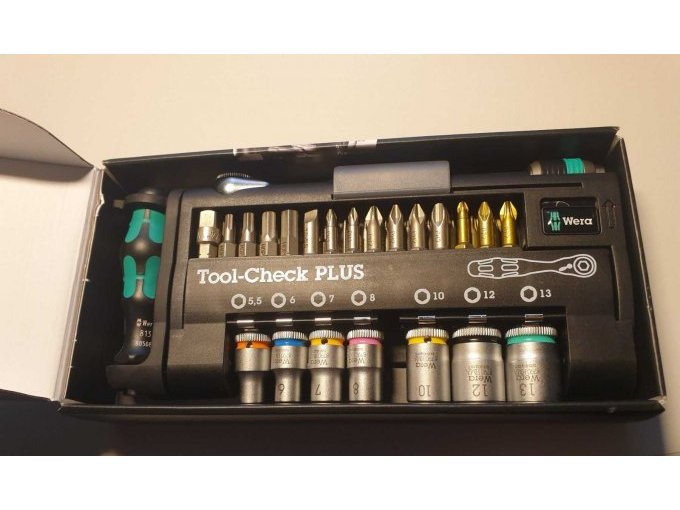 Werkzeug Wera Tool Check Plus
Karton zur Ansicht geöffnet