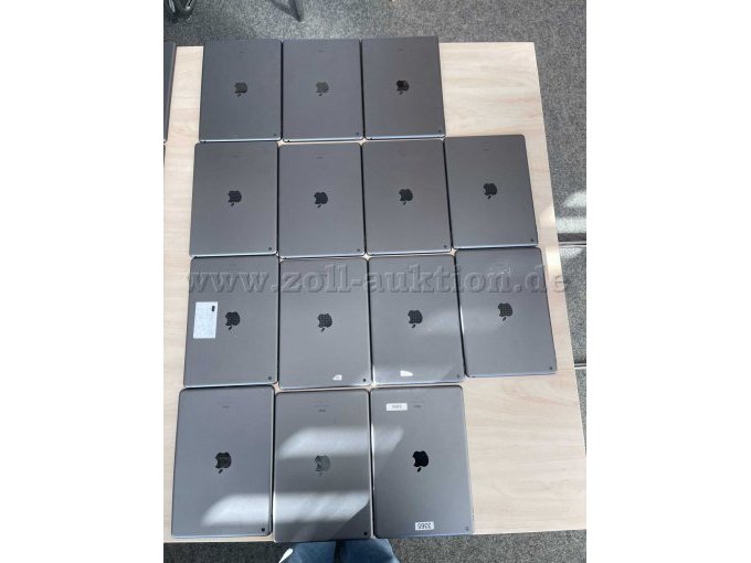 50 Apple iPads 8. Gen. A2270 32 GB 10,2'' Zoll (25,9cm) – foto 4 – kavel bij Zoll-Auktion, Backnang