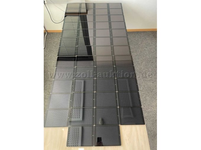 Alle 50 iPads von vorne