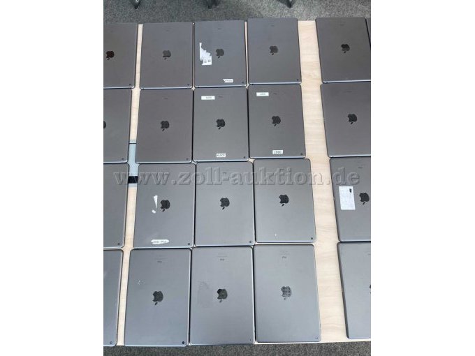 50 Apple iPads 8. Gen. A2270 32 GB 10,2'' Zoll (25,9cm) – foto 5 – kavel bij Zoll-Auktion, Backnang