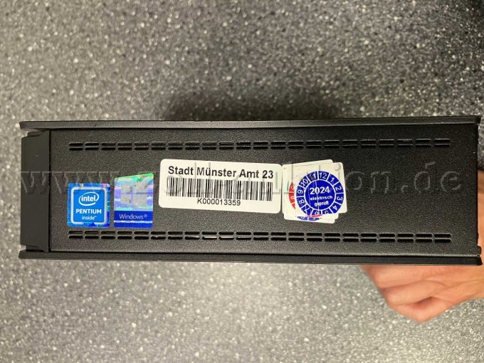 PC-System Seitenansicht 1