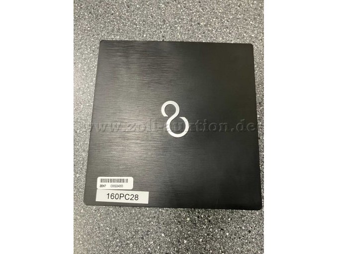 PC-System von oben mit geschlossenem Gehäuse