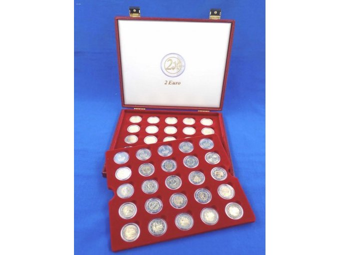 Münzschatulle mit 2 Euro-Münzen