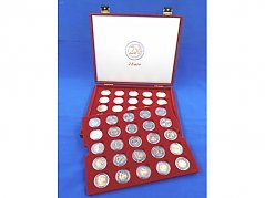 Münzschatulle mit 2 Euro-Münzen