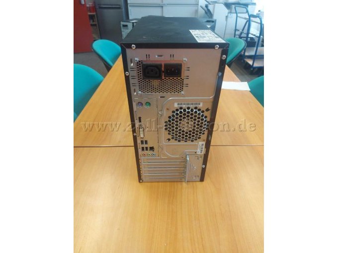 Fujitsu Esprimo D556/E90+ - Rückansicht