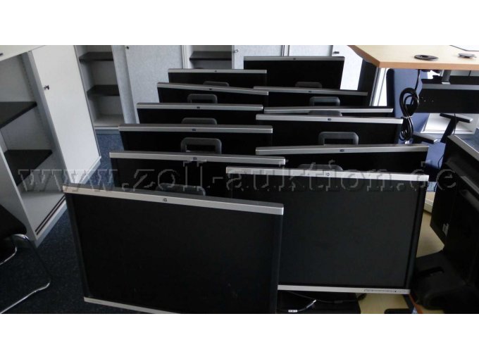 HP EliteDisplay E242 von vorne