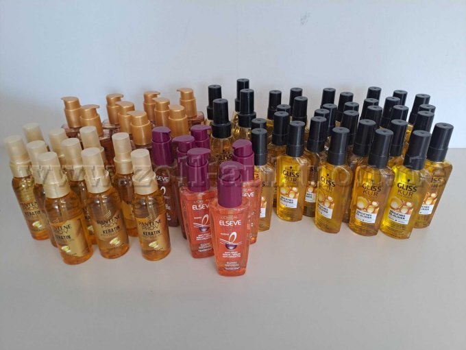 Gesamtansicht aller Auktionsgegenstände