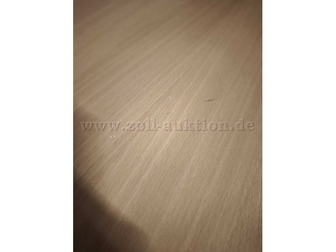 tiefergehende Kratzer / Abschürfungen auf Deckplatte eines Aktenregals