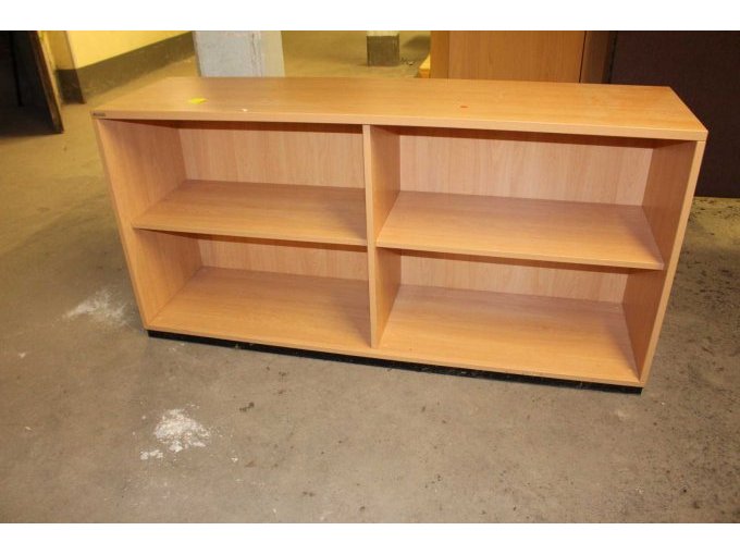 Schrank 4