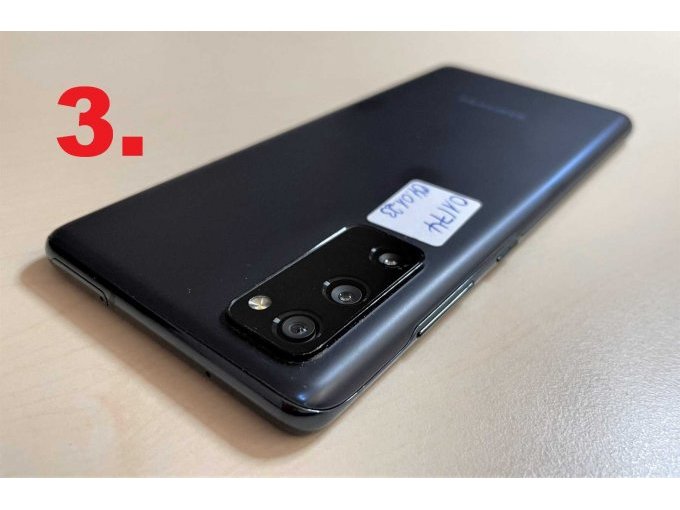 3. Samsung Galaxy S20 FE, Rückseite