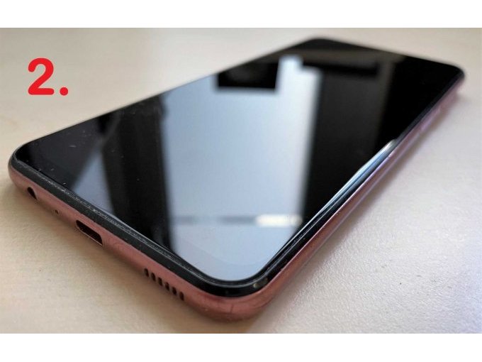 2. Samsung Galaxy M23, Display