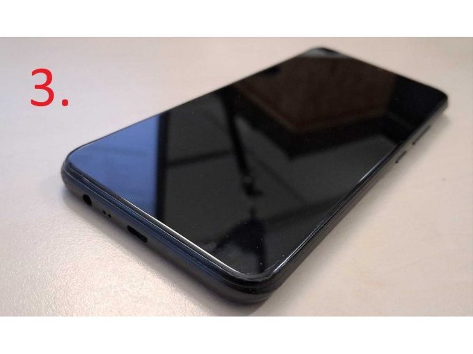 3. Realme C21Y, Display