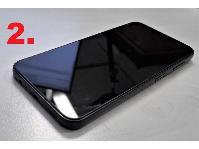 2. Samsung Galaxy A14, Display