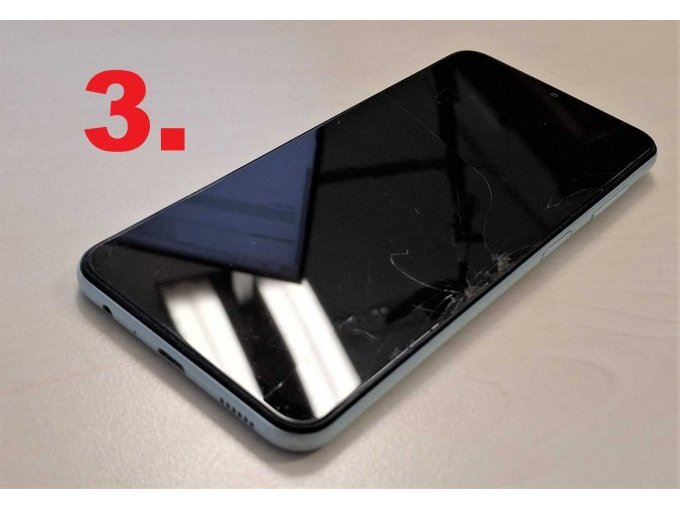 3. Samsung, Galaxy M13, Display