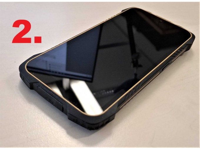 2. CUBOT, Kingkong 6, Display