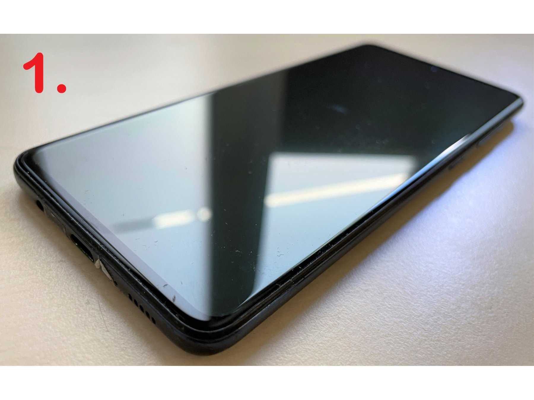 1. Samsung Galaxy A5, Display