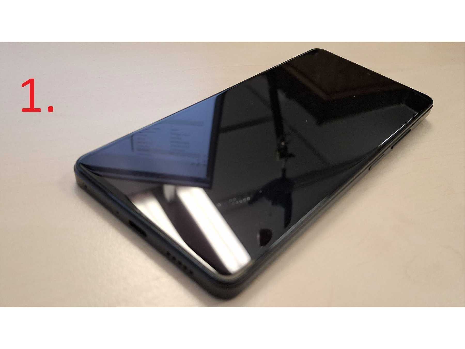 1. Xiaomi Redmi 12 Pro