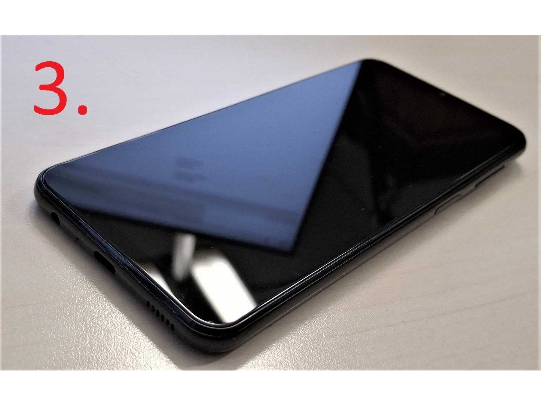 3. Samsung Galaxy A23 5G, Display