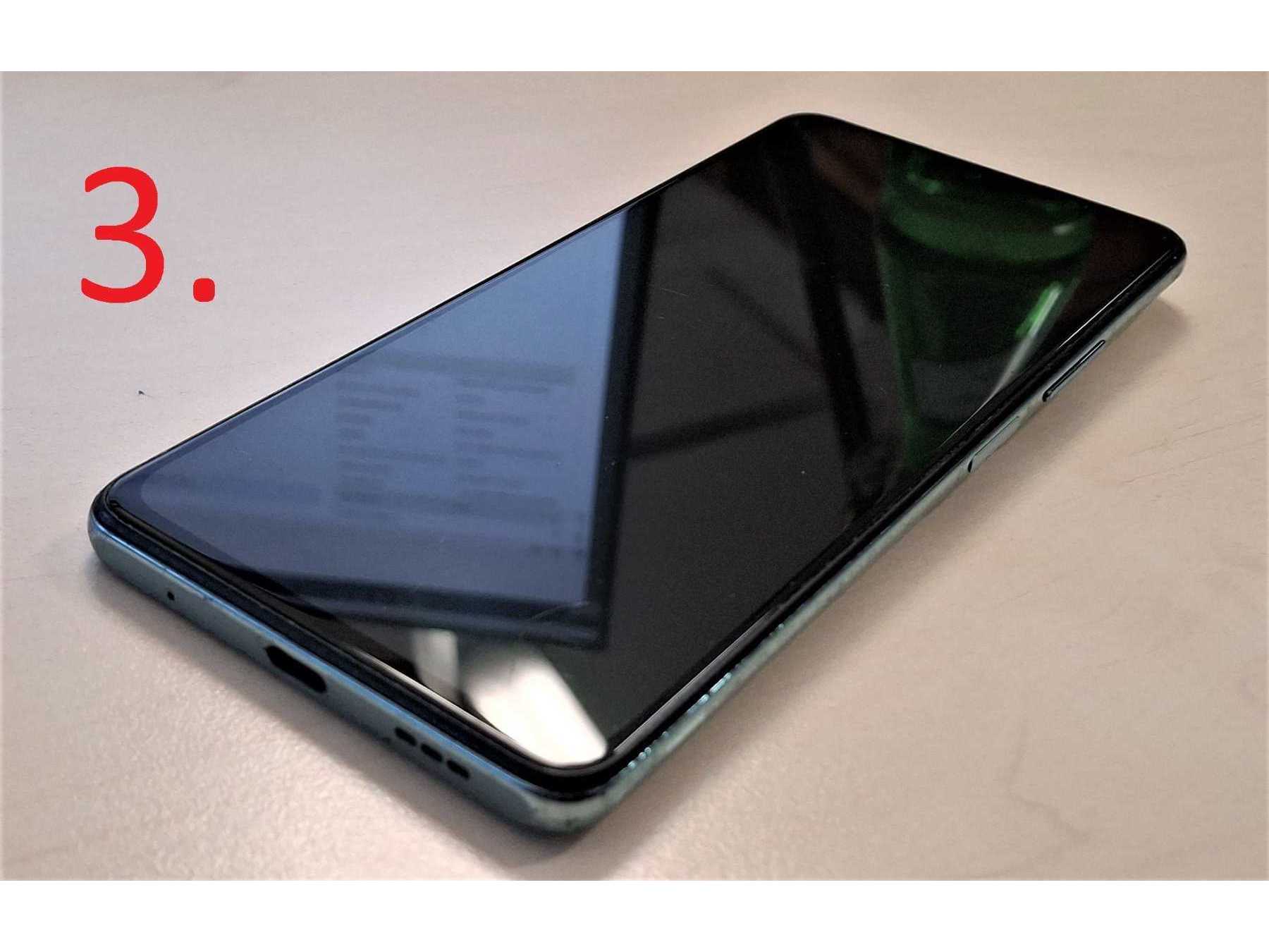 3. Xiaomi Redmi Note 10 Pro, Display