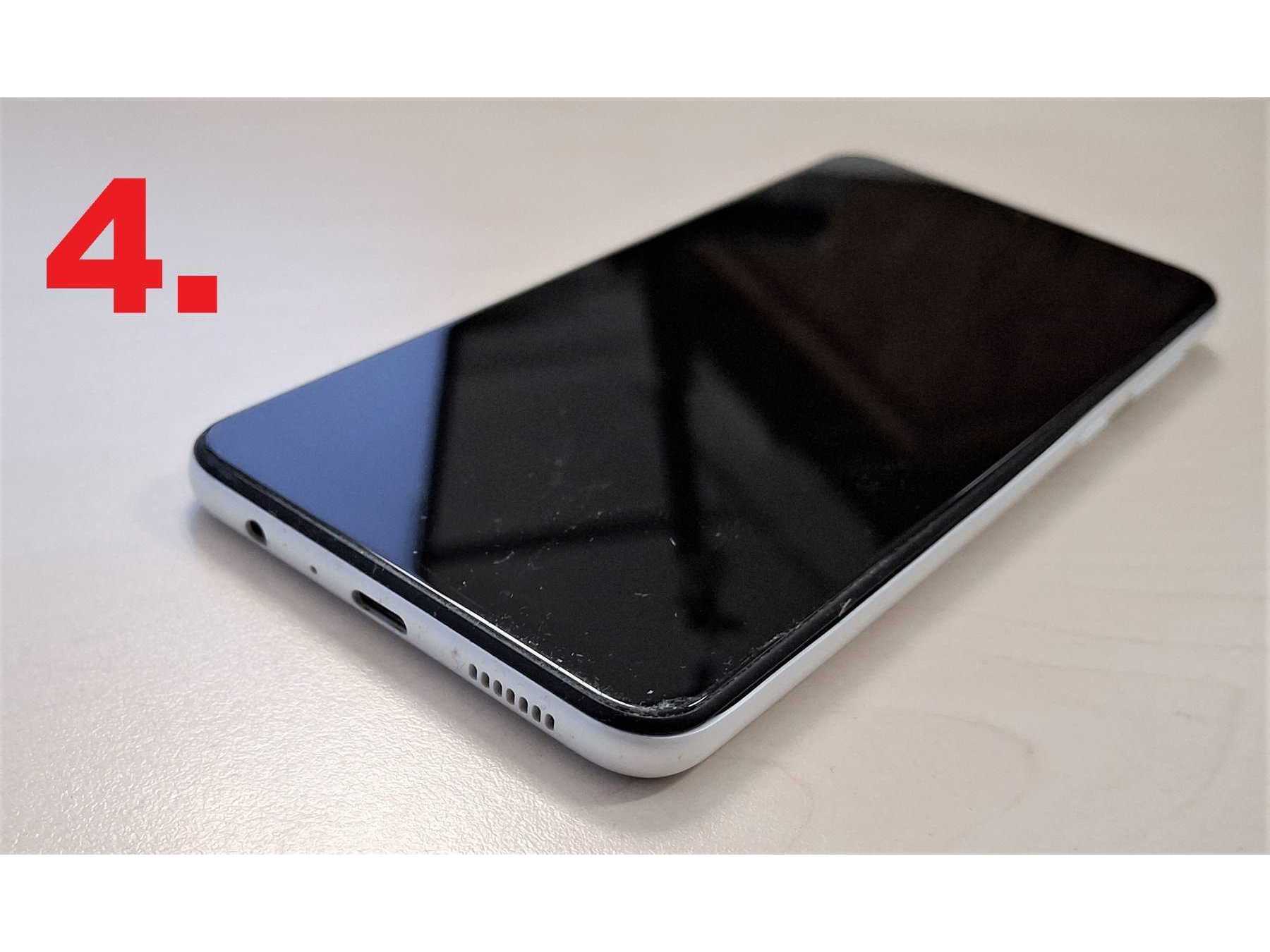 4. Samsung, Galaxy A04, Display