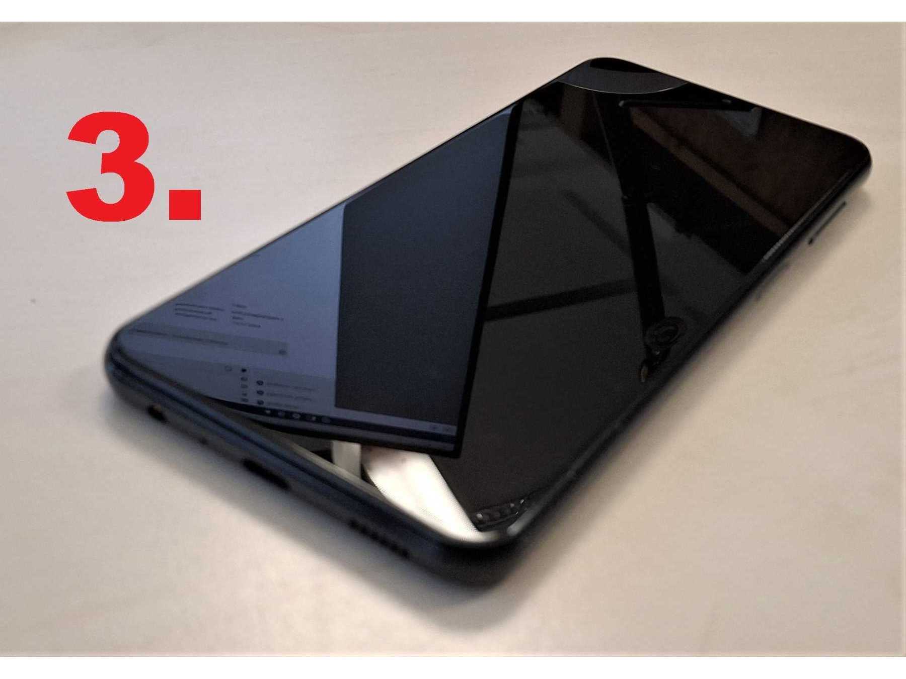 3. Samsung Galaxy A13, Display