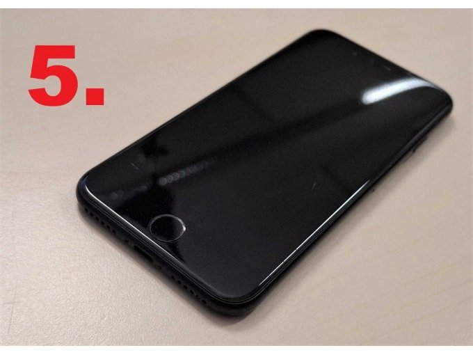 5. iPhone SE 3, A2783, Display