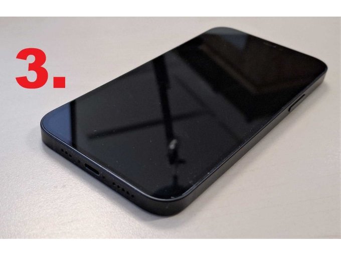 3. iPhone 12, A2403, Display