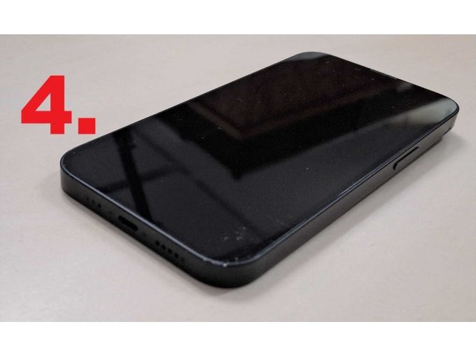 4. iPhone 14, Display