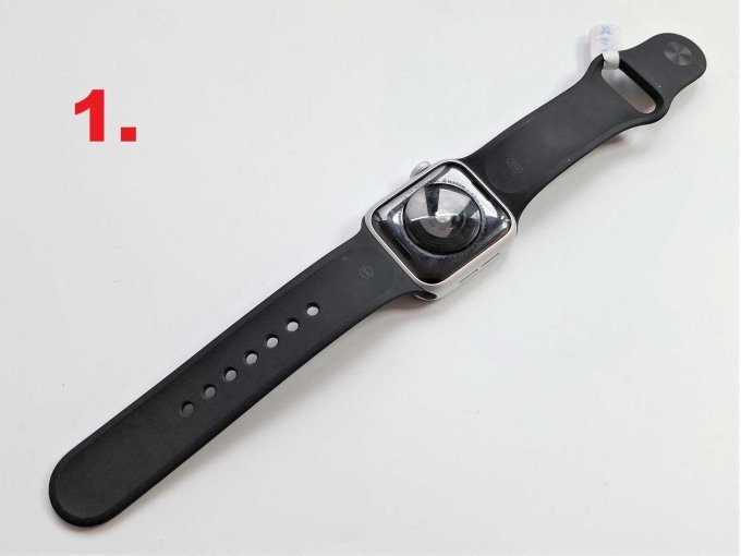 1. Apple Watch SE 1. Generation 40mm, Rückseite