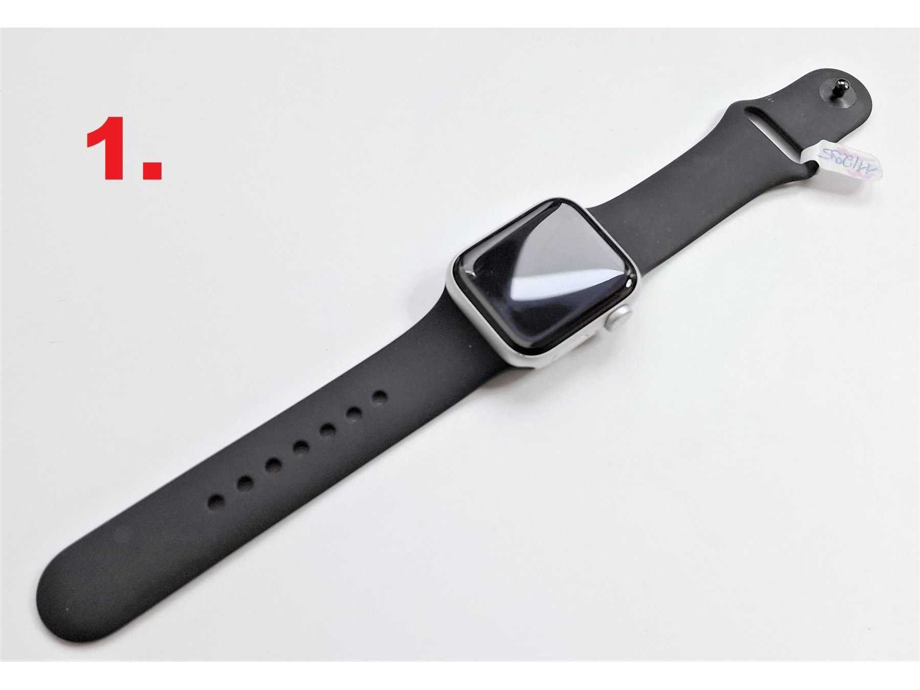 1. Apple Watch SE 1. Generation 40mm, Display
