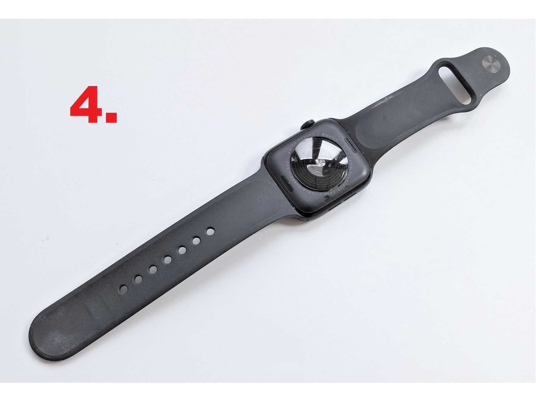 4. Apple Watch SE 2. Generation 44 mm GPS + Aluminium, Rückseite