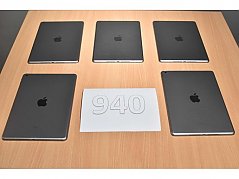 Apple iPad 6. Generation A1893 32 GB 9,7" (24,63cm)
Gesamtansicht